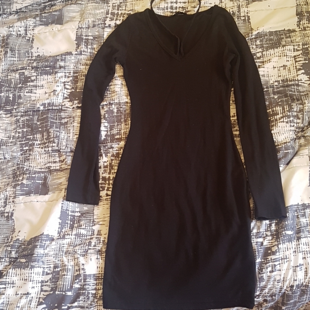 Dress - Picture 2 of 3